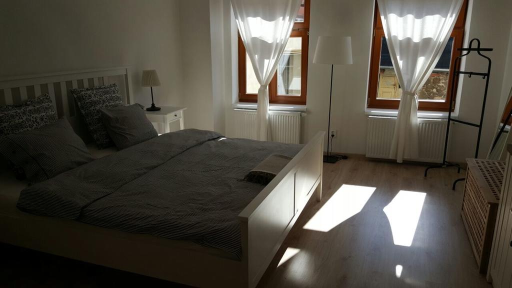 Apartman Na Bidylku - On The Perch Apartment Tabor Bagian luar foto